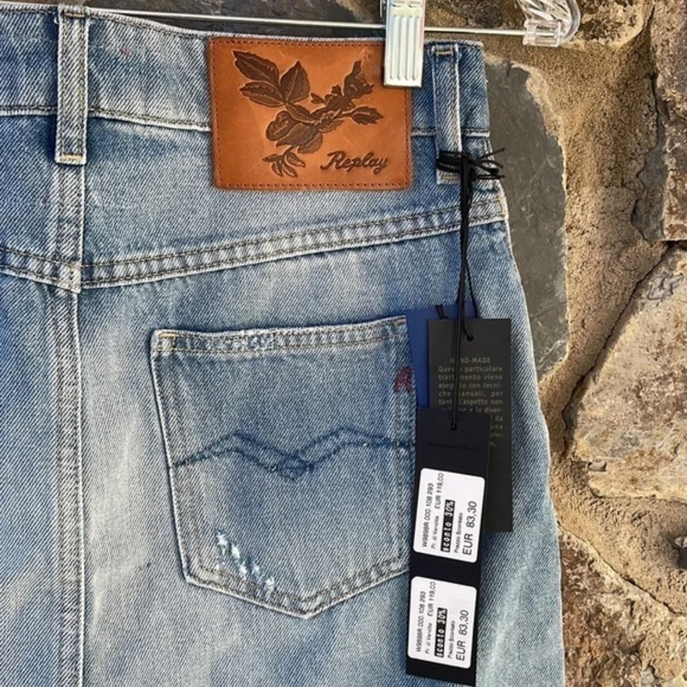 NWT Replay Distressed Denim Blue 5 Pocket Mini Skirt Waist Size 26
